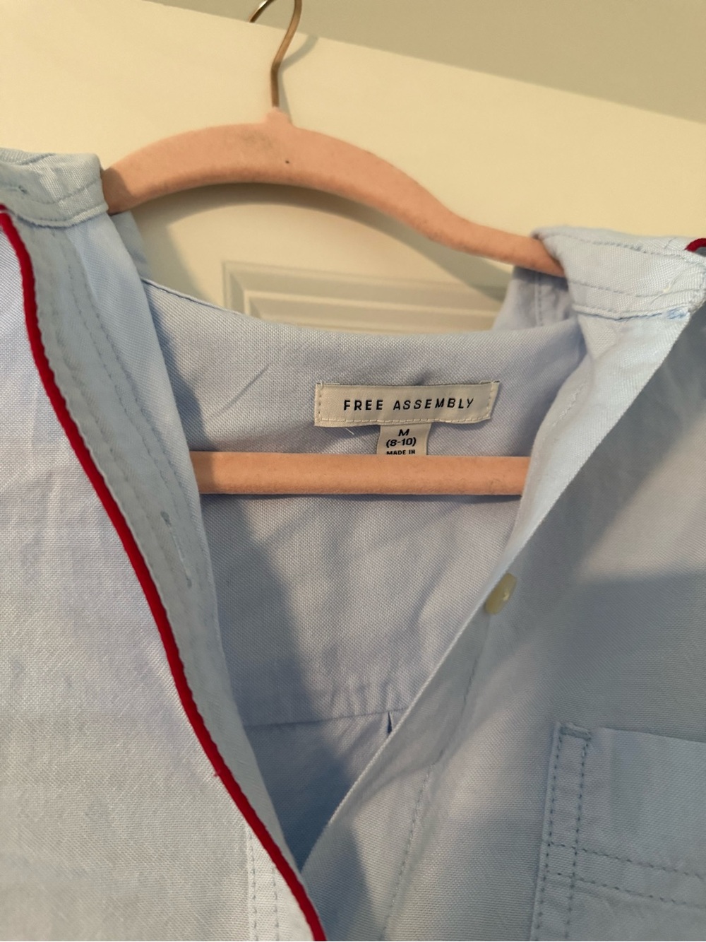 Free assembly button down - Picture 3 of 3